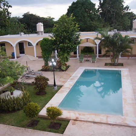 Hotel Hacienda De Исамал Екстериор снимка
