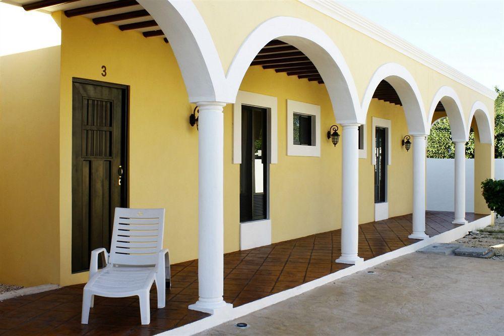 Hotel Hacienda De Исамал Екстериор снимка