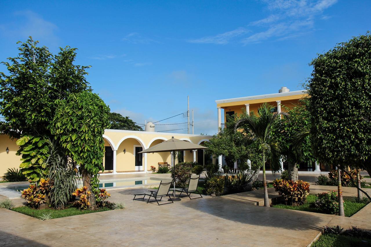 Hotel Hacienda De Исамал Екстериор снимка
