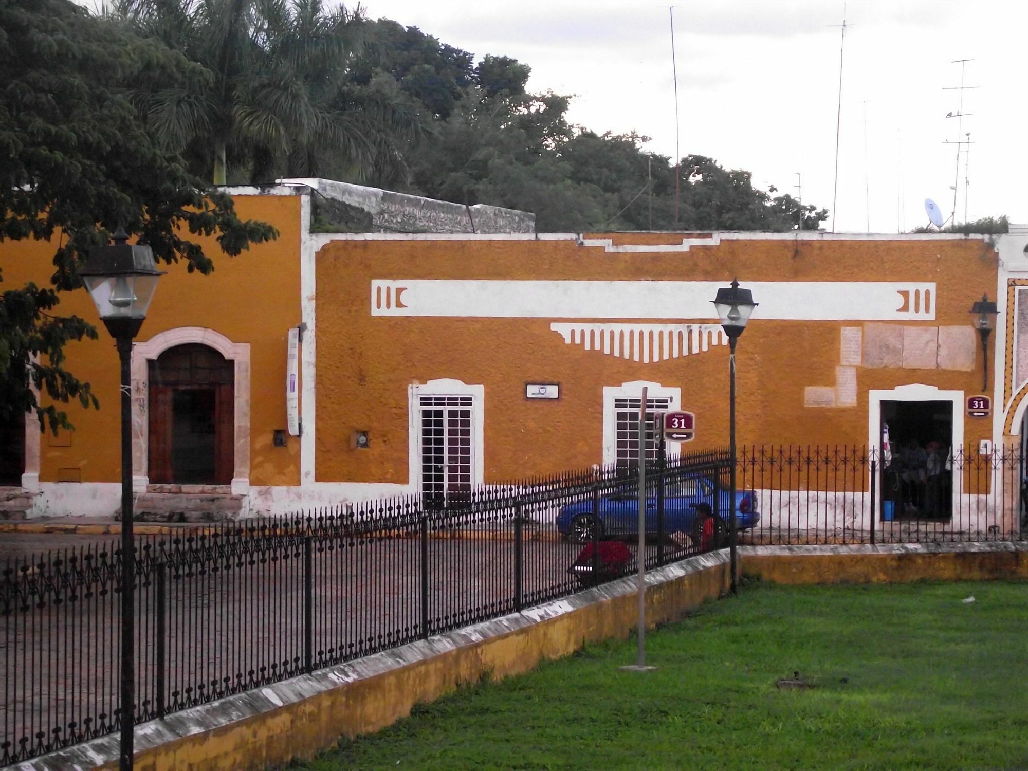 Hotel Hacienda De Исамал Екстериор снимка