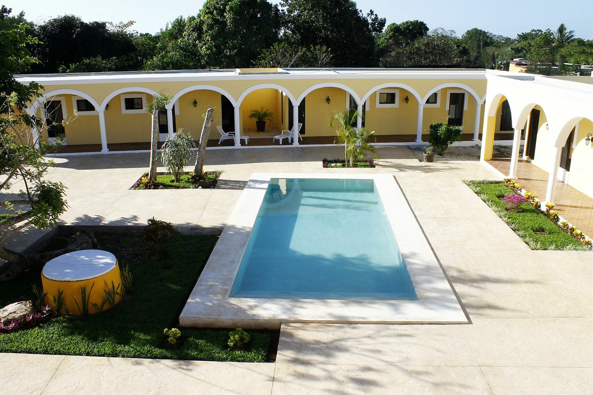 Hotel Hacienda De Исамал Екстериор снимка